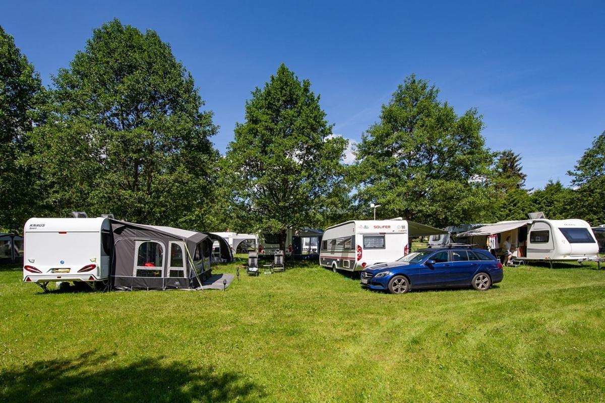 Holiday Park Vrchlabi - Lisci Farma Екстер'єр фото