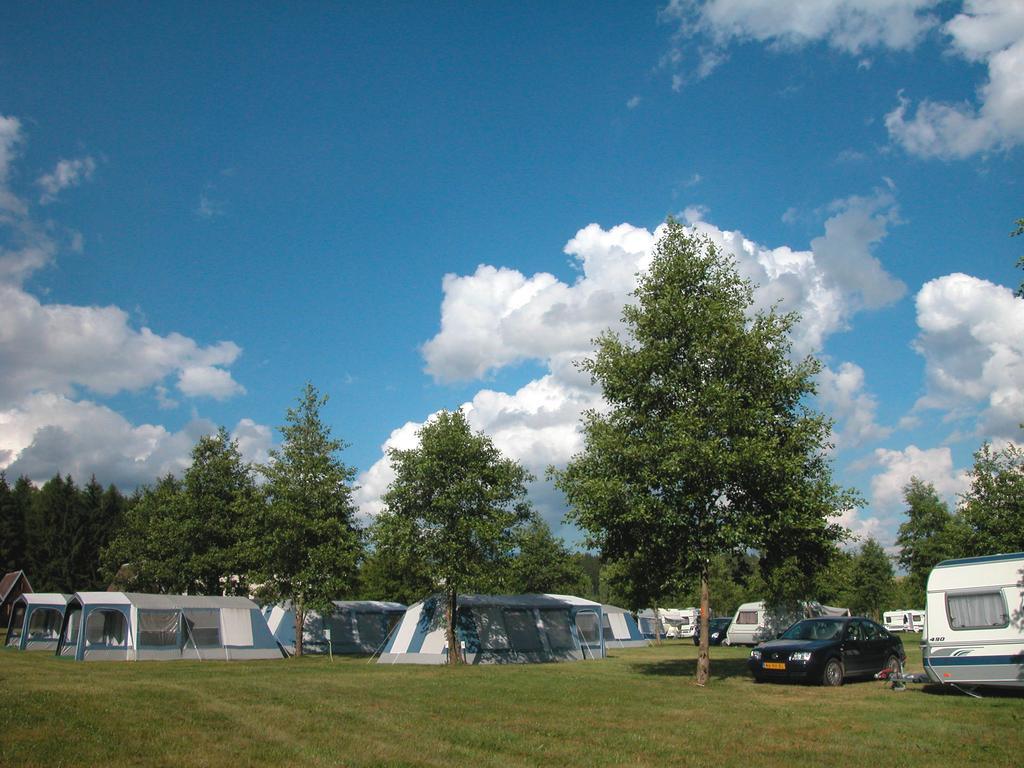 Holiday Park Vrchlabi - Lisci Farma Екстер'єр фото