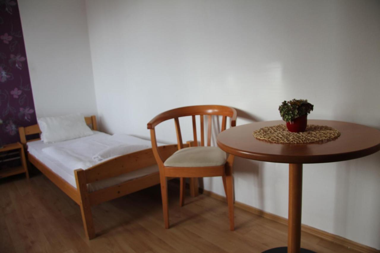 Holiday Park Vrchlabi - Lisci Farma Екстер'єр фото